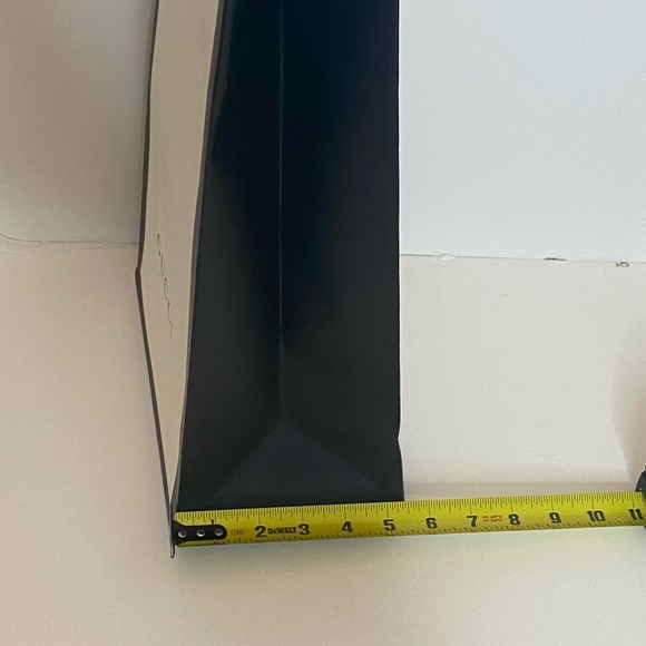 Gucci Empty Gift Bag with Black Ribbon Closure - Picture 6 of 7